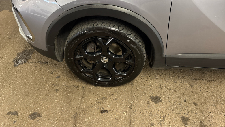 Vauxhall Crossland 1.2 Turbo SRi Nav 5dr Petrol Hatchback